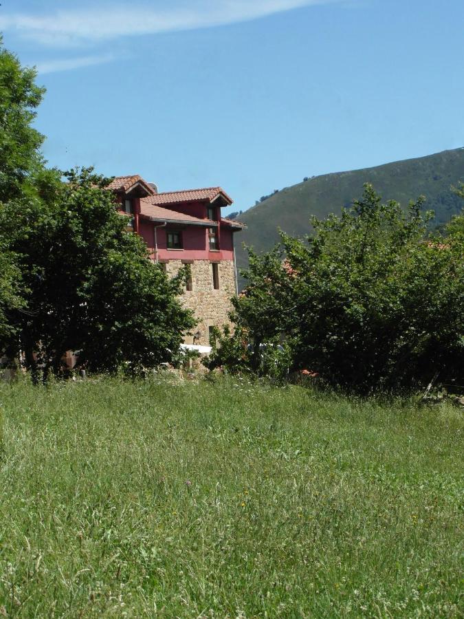 Albergue La Torre Santiurde de Reinosa Exterior foto